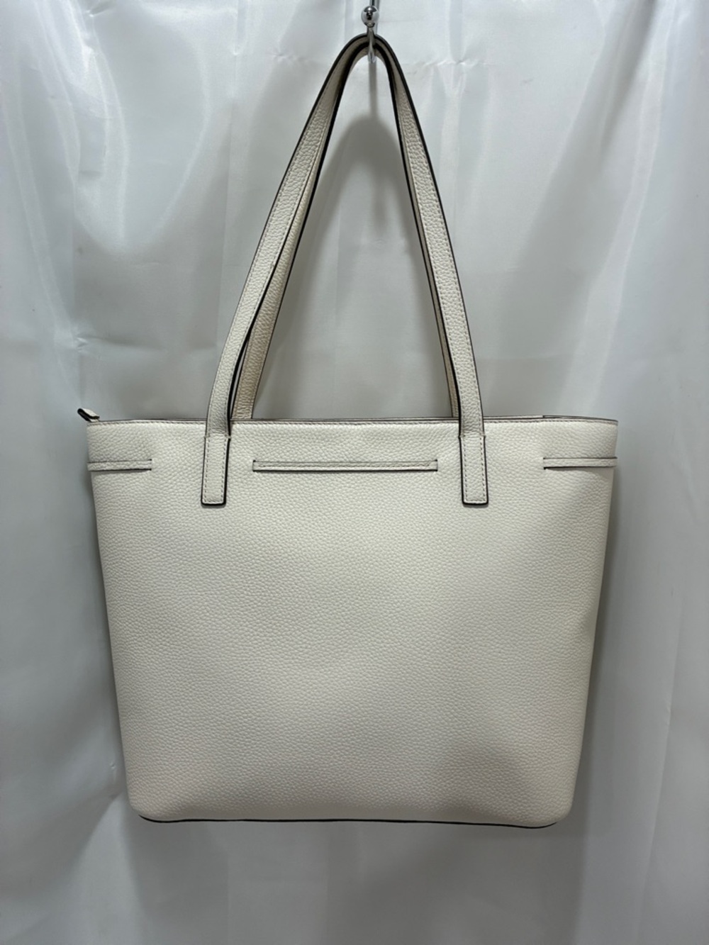 Kate Spade Cream Pebbled Leather Tote with Tassel Bow NWOT 12x13 size - Picture 3 of 9